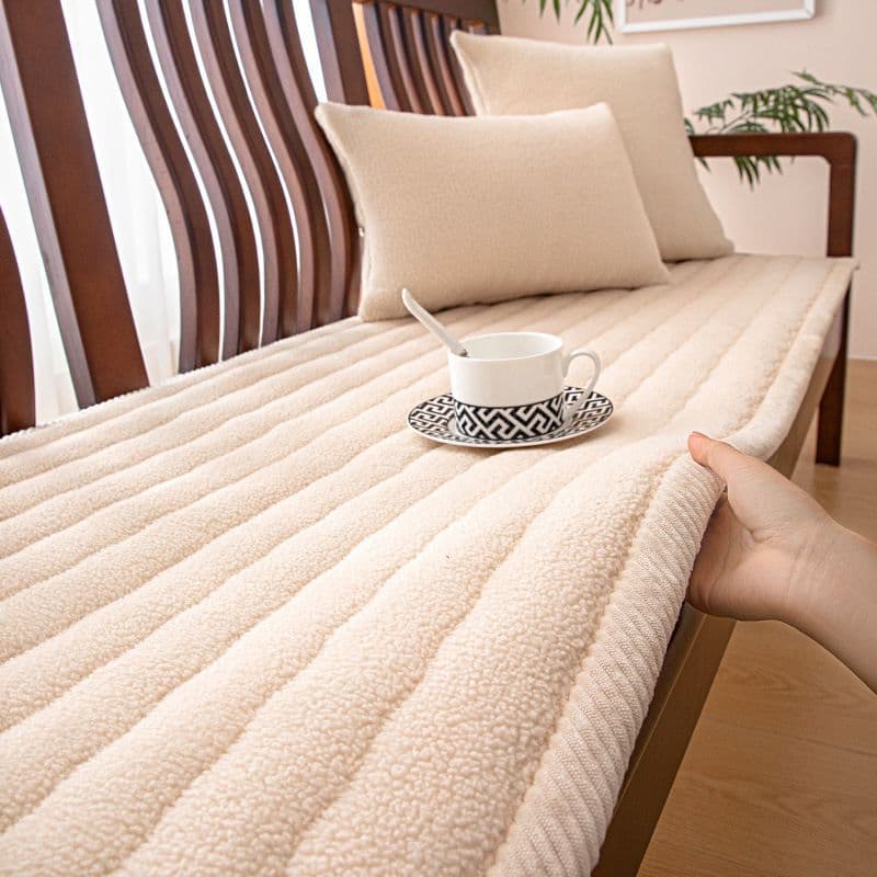 Thickened Non-Slip Solid Wood Sofa Plush Slipcover Cushion Pad
